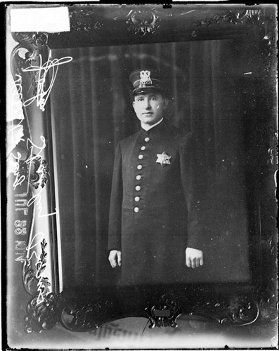 Detective Stanley Birns