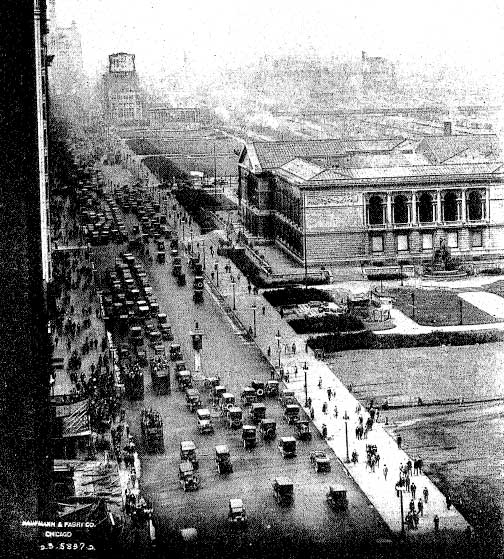 Looking North on Michigan Avenue from the Art Institute